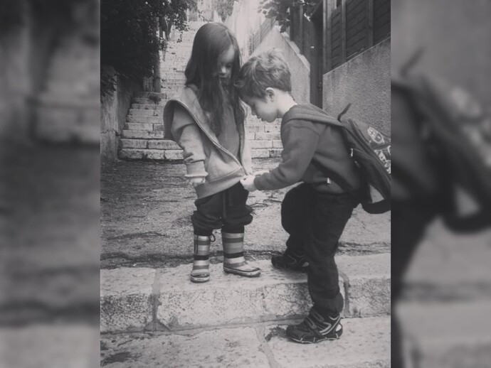 Kardeş misin/abi abla mı?