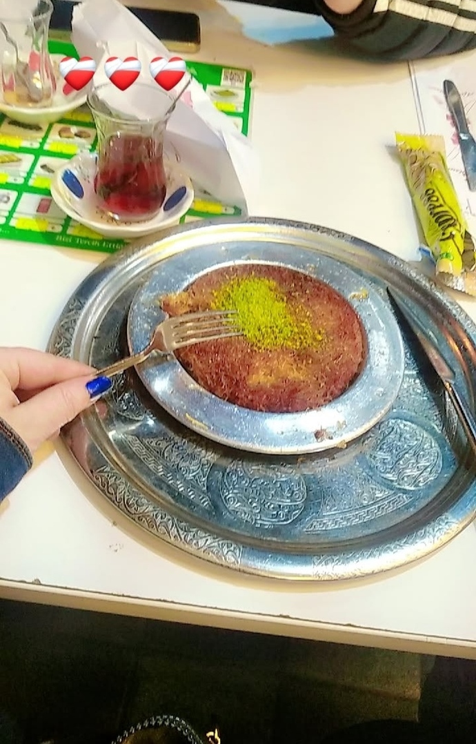 Künefe severmisiniz 💛 ?