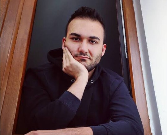 Siz ayrı eve çıkacaksınız ama sadece youtuberlerden birinizi yanınıza almak gerek kimi seçerdiniz ev arkadaşı için anketleyiniz?