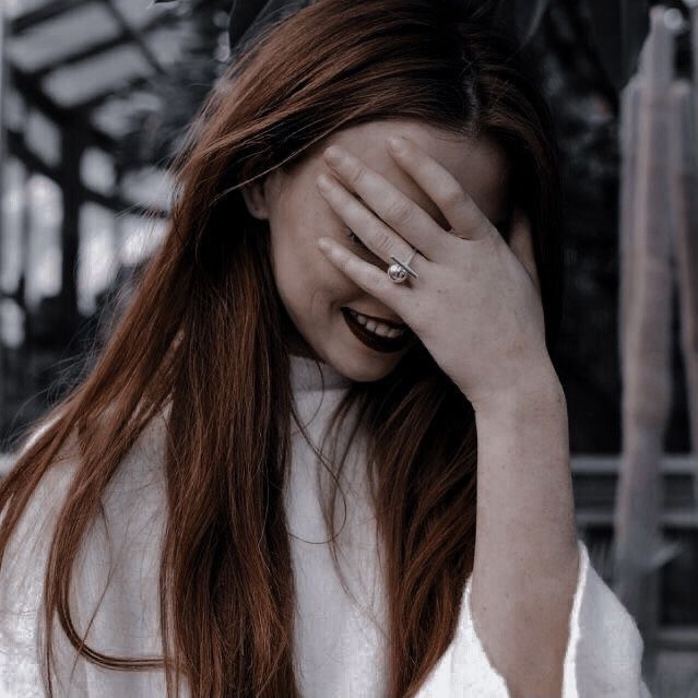 İltifat edildiğinde utanır mısın yoksa hoşuna mı gider?