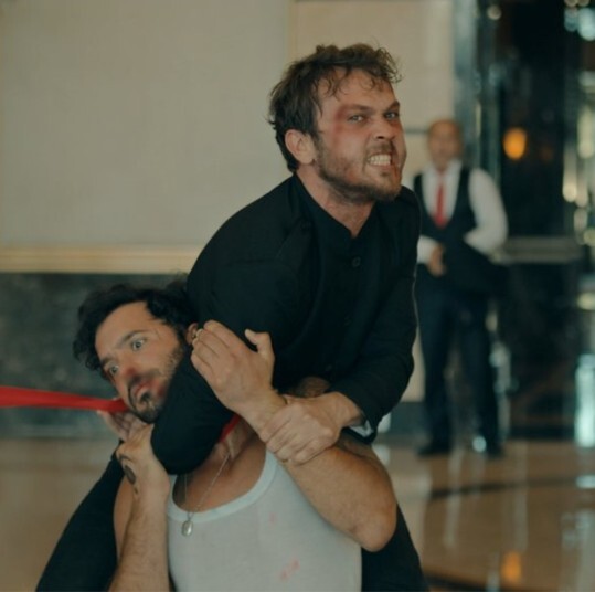 Dövüşüne hayran kaldığınız dizi karakteri kim?