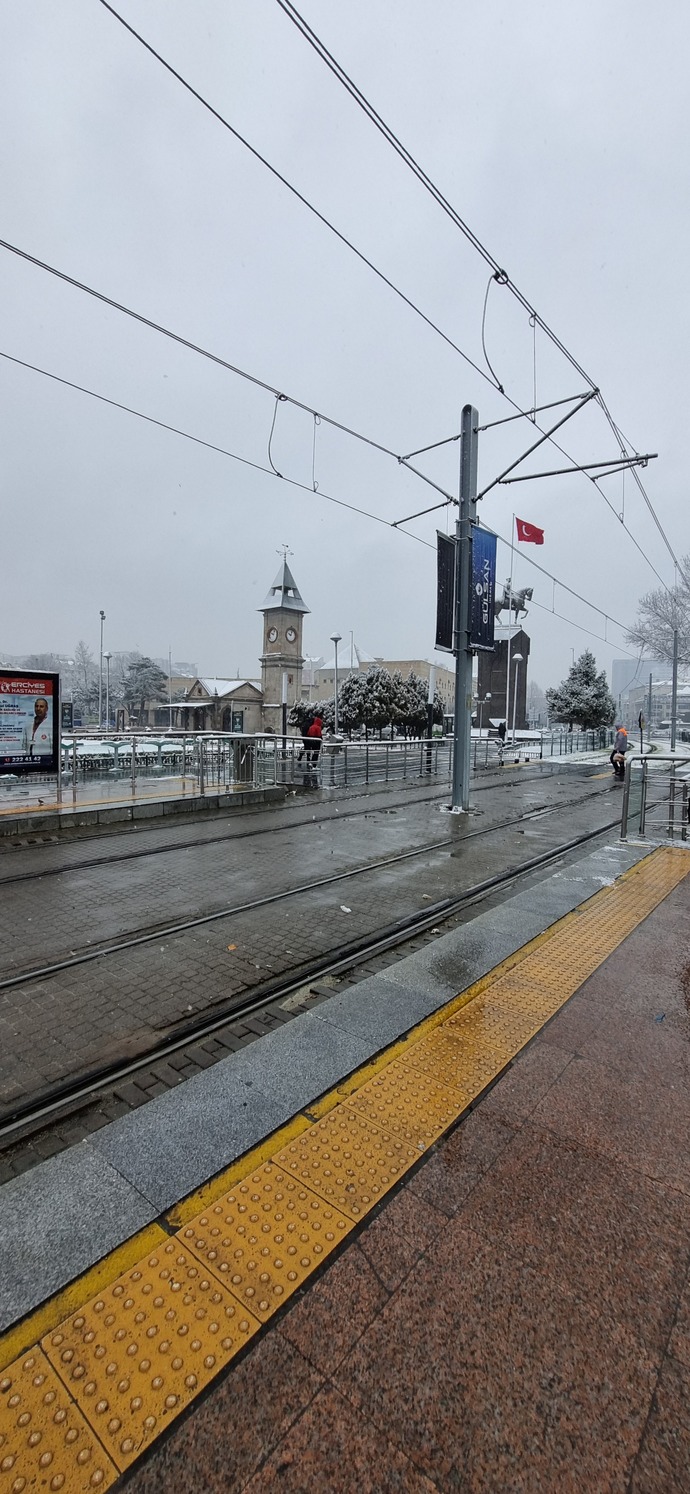 Ne yapıyorsunuz? Orada havalar nasıl?