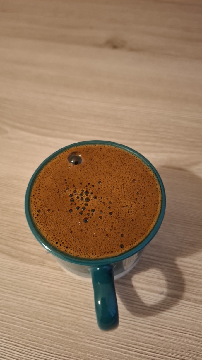 Selamlar hayatımın biricik aşkı (kahve) çok güzel değil mi🥰🥰?