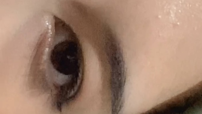 Kaşlarım çok mu ince yoksa böyle iyi mi?