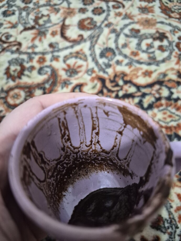 Falcılar faldan anlayan var mı?