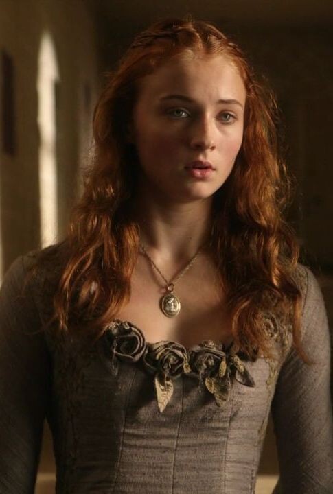 En seksi game of thrones kadın karakteri kim?
