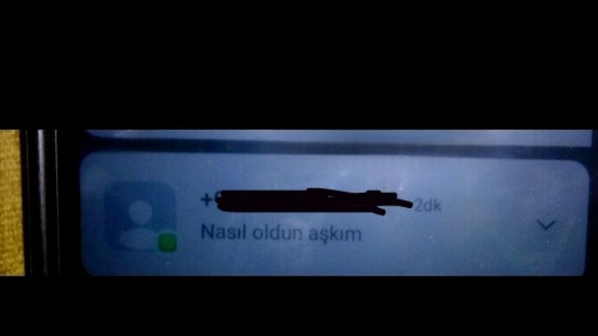 Eski telefonunda, ayrıldığın kişinin mesajına denk geldin mi?