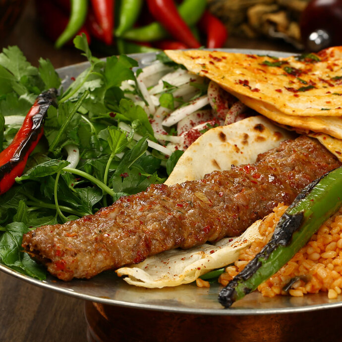 Pazar menüsü Adana Kebap sever mısınız?