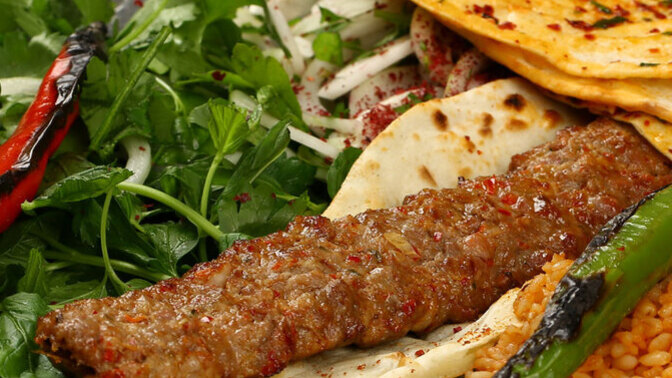 Pazar menüsü Adana Kebap sever mısınız?