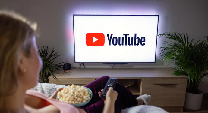 İzlerken keyif alınabilecek farklı içerik üreten bir youtuber öneriniz var mı?