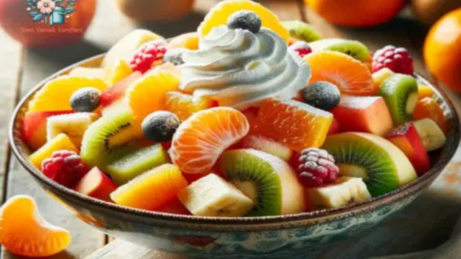 Meyve salatası sever misiniz? Hangi meyveleri eklemeyi tercih edersiniz?