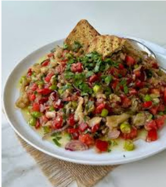 Patlıcan salatası sever misiniz, közlenmiş patlıcan salatasını nasıl yapıyorsunuz?