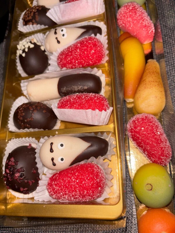 Canlar az once resim koymayi umutmusum ya?