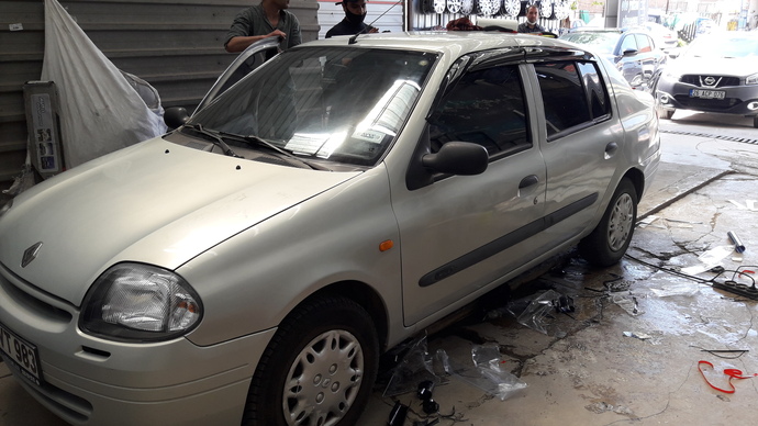 2002 Renault Clio Symbol (babamın)