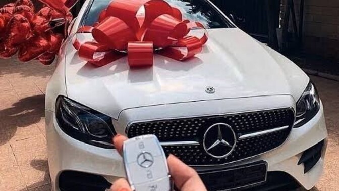Doğum gününüzde size ne alsaydım mutluluktan havalara uçardınız?