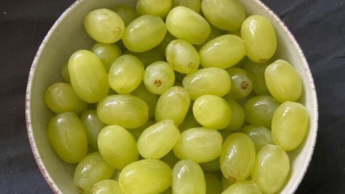Yılbaşında masa altında 12 üzüm yeme çılgınlığı yapılacak mıı?