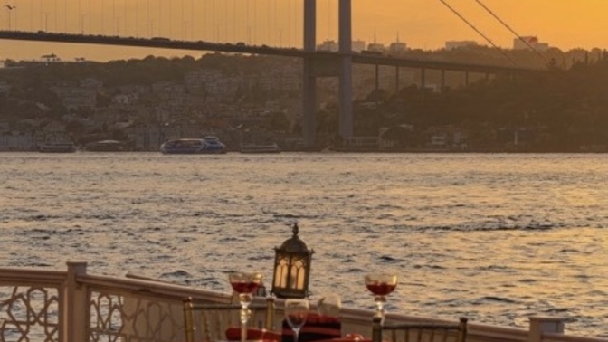 Kızlar evlilik teklifi için hangisi sizce?