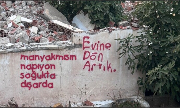 Geceye duvar yazısı bırakacak olsan ne yazardın?
