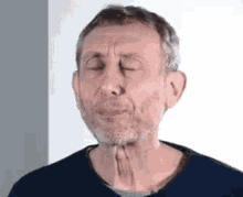 Gecenin bir yarısı uyudun mu mesajı alsan ne düşünürsün?