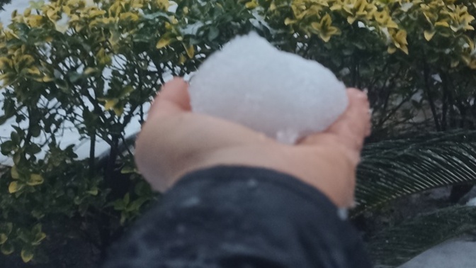Kar yağdı mi sizin oraya da?