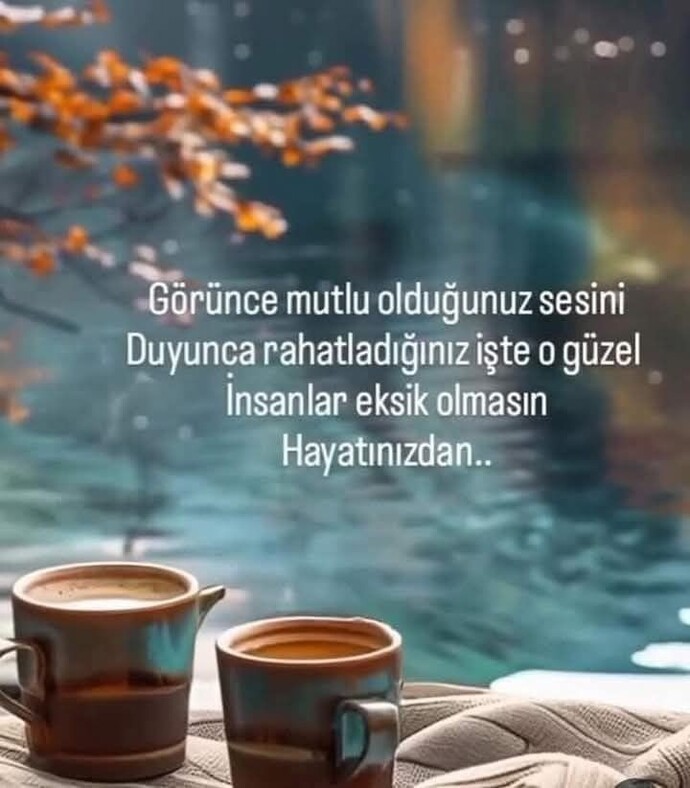 Mutlu yıllar iyi akşamlar 😊 🥰 2025 de en çok iyi ki mi yoksa keşke mi dediniz?