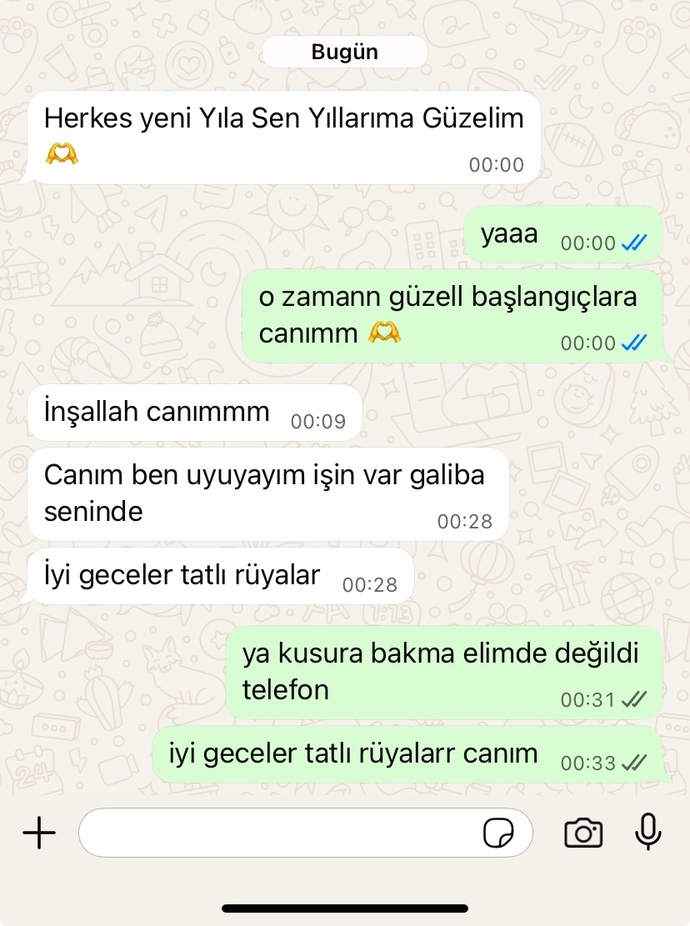 Flörtüz daha hiç buluşmadık da. sizce mesajları samimi mi çözemiyorum?