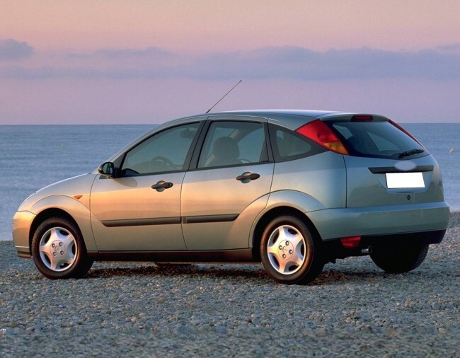 Ford Focus 1 nasıl araba sizce?