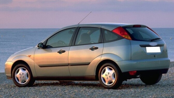 Ford Focus 1 nasıl araba sizce?