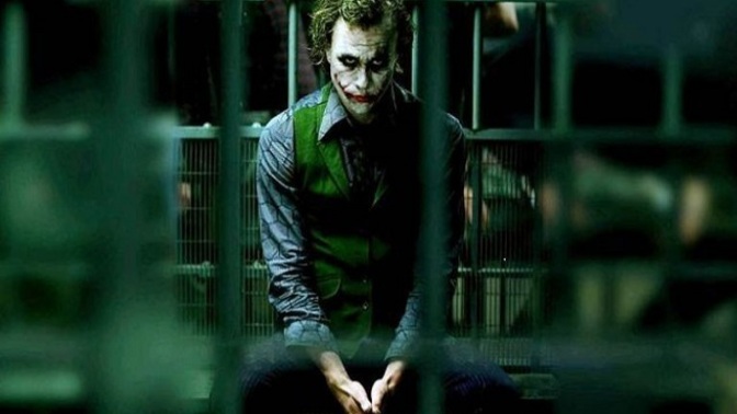 Sizce Joker rolünde Heath Ledger'dan daha iyi oynayacak biri var mı?