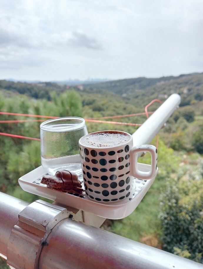 Kahvenizi nasıl içersiniz, yanında bir şeyler atıştırmayı sever misiniz?