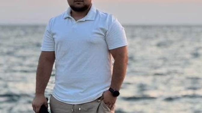 Konuştuğum erkekle bu profildeki aynı kişi mi sizce, nasıl anlarım 😒?