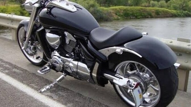 Hangi canavar motor bende olsa şekil gözükürdüm?