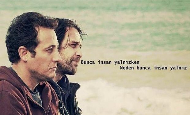 Bunca insan yalnızken neden kimse kimseyi bulamıyor, yalnızlık neden bu kadar yaygın?