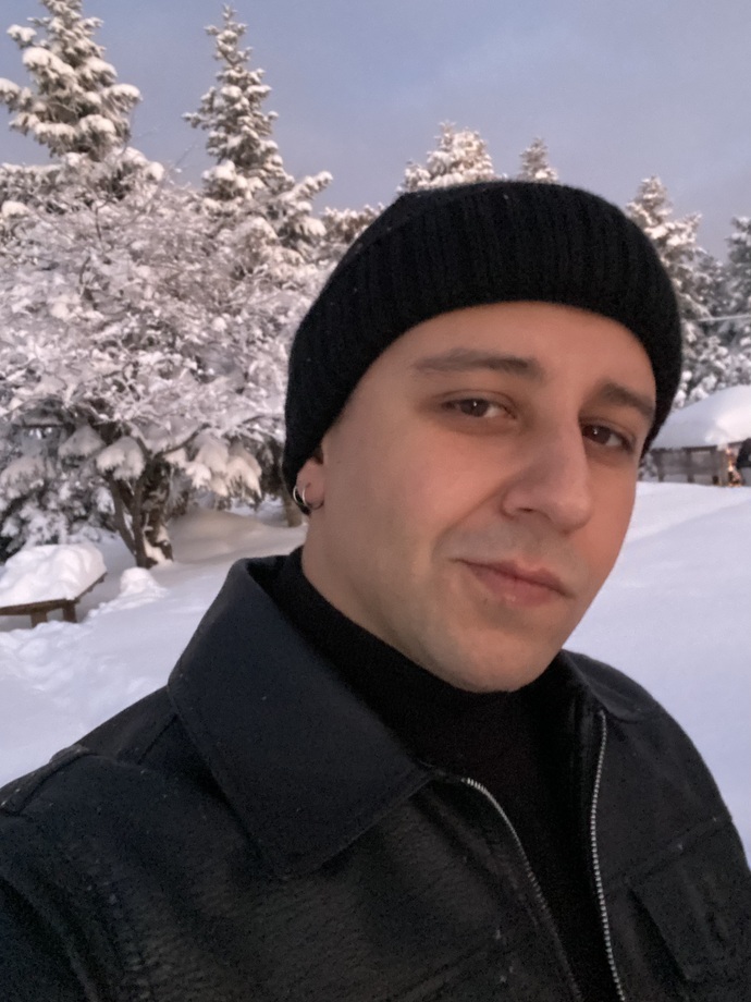 Bugün Uludağ’a çıktım, kış kombini ve genel tarzım sizce nasıl olmuş 😂?