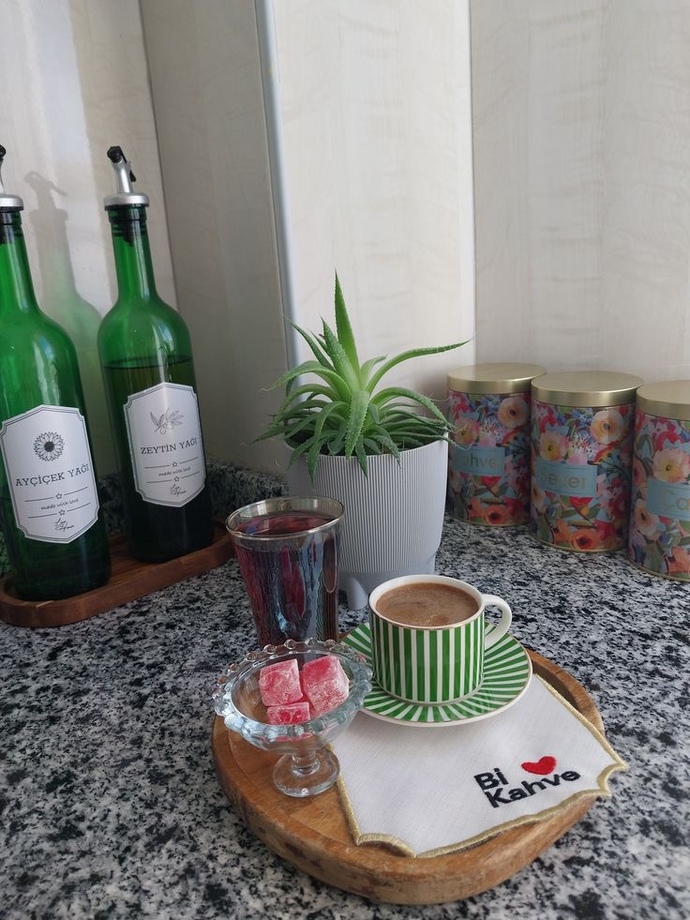 Çay mı kahve mi sizce hangisi?