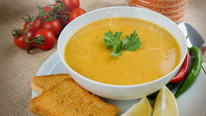 Mercimek çorbası mı yayla çorbası mı tercih edersin?