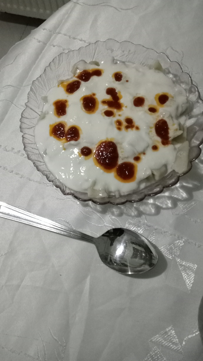 Sayın KS halkı bu akşam misafirin olsam bana ne yemek yapardınn?