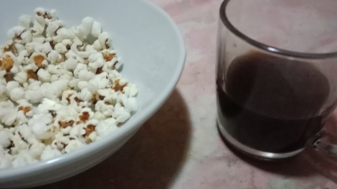 Kahvenin yanına patlamış mısır yaptım bugün. Sizinde farklı seçeneklere merakınız oluyor mu?