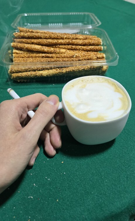 Kahvenin yanında en güzel ne gider?