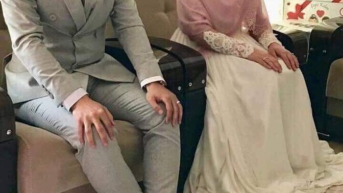 Babet çorabı giyen erkek madam mıdır?