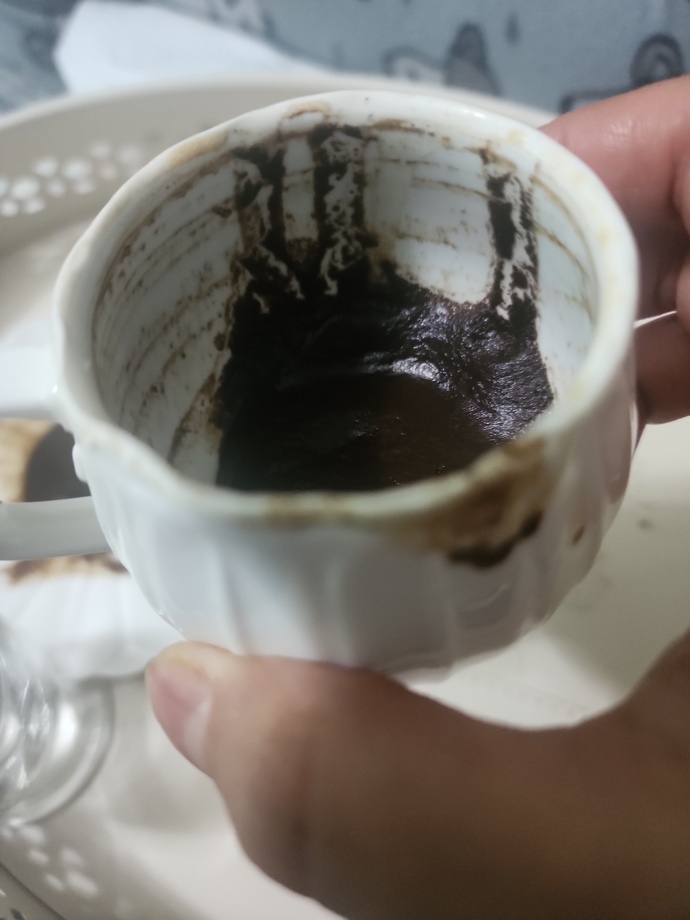 Falıma bakar mısın, falımda ne görüyorsun yorumlar mısın 😊?