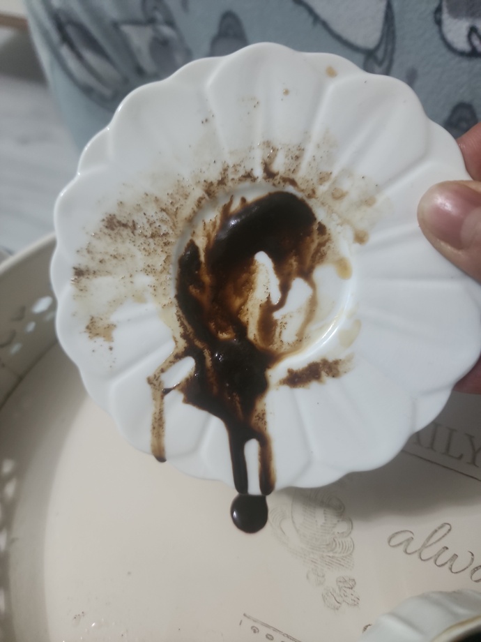Falıma bakar mısın, falımda ne görüyorsun yorumlar mısın 😊?