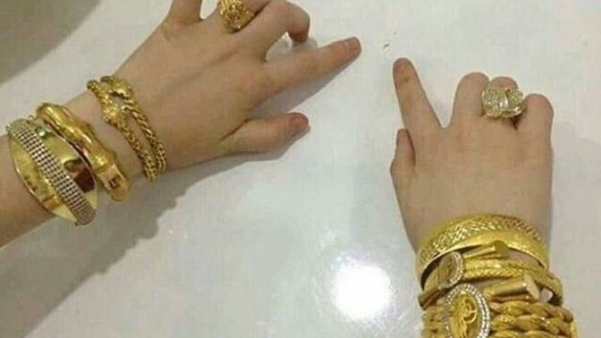 Arkadaşlar şu lekeyi nasıl çıkartabilirim?