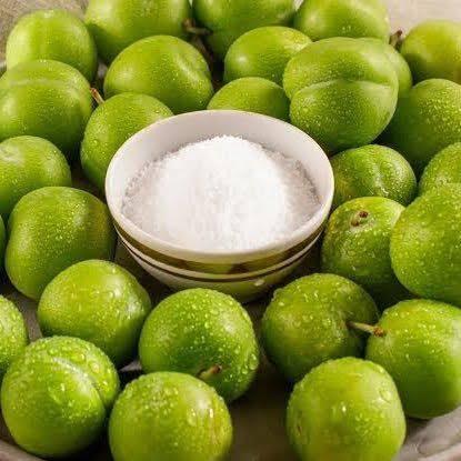 Erik mevsimini ve o ekşi yeşil erik yemeyi özleyen var mı 🍏?