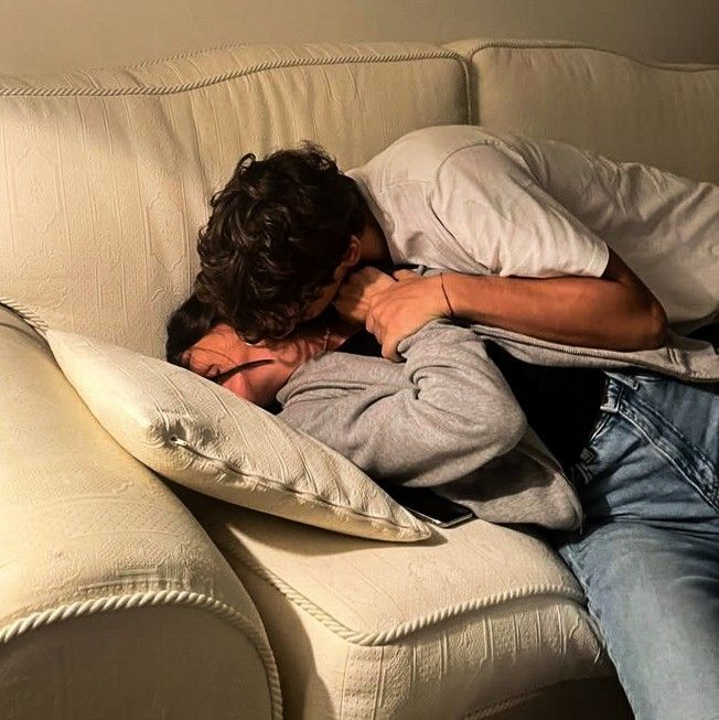 Sevgilinizle romantik filmleri sonuna kadar izleyebiliyor musunuz?