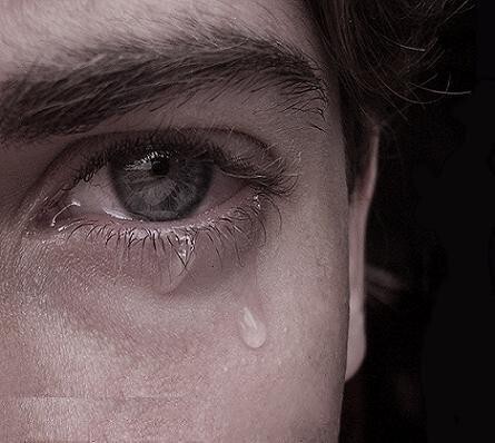 Kadınlar terk edilince neden bütün erkek aynı deyip hırsını başka erkeklerden cıkarıyor?