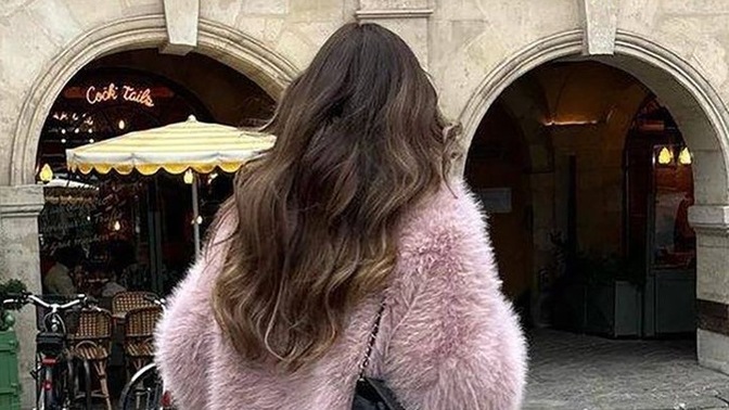 Peluş şeyler giymenin yaşı olur mu?