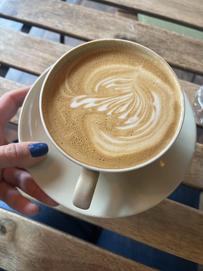 Kimlere latte ısmarlayayım ☕️?