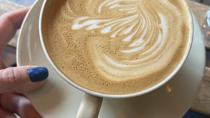 Kimlere latte ısmarlayayım ☕️?