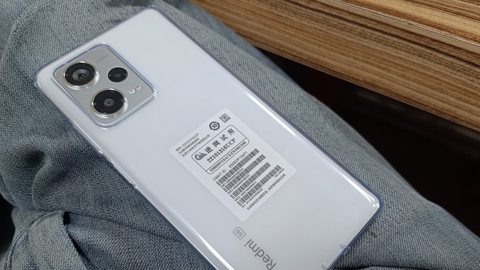 Şu an kullandığınız telefon markasından ve performansından memnun musunuz?
